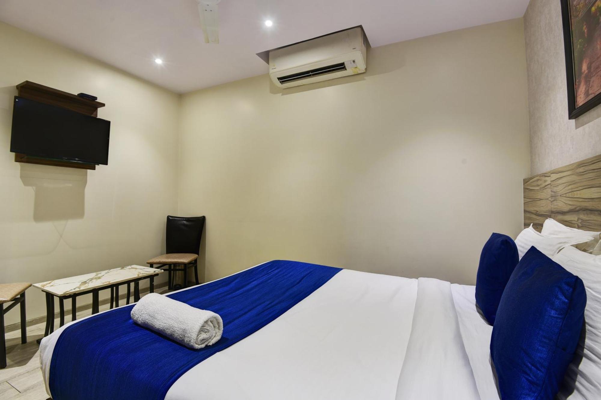 New Dream Residency * Bombaj